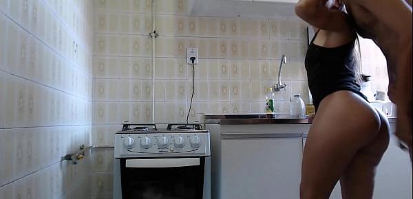 trendsErros de gravação - Esposa Heyya - Assine only fans da eposaheyya e confira boquete sem mascara com gozada no rosto usando óculos, e anal na piscina antecipado, conteudos sem mascara, exclusivos e antecipados